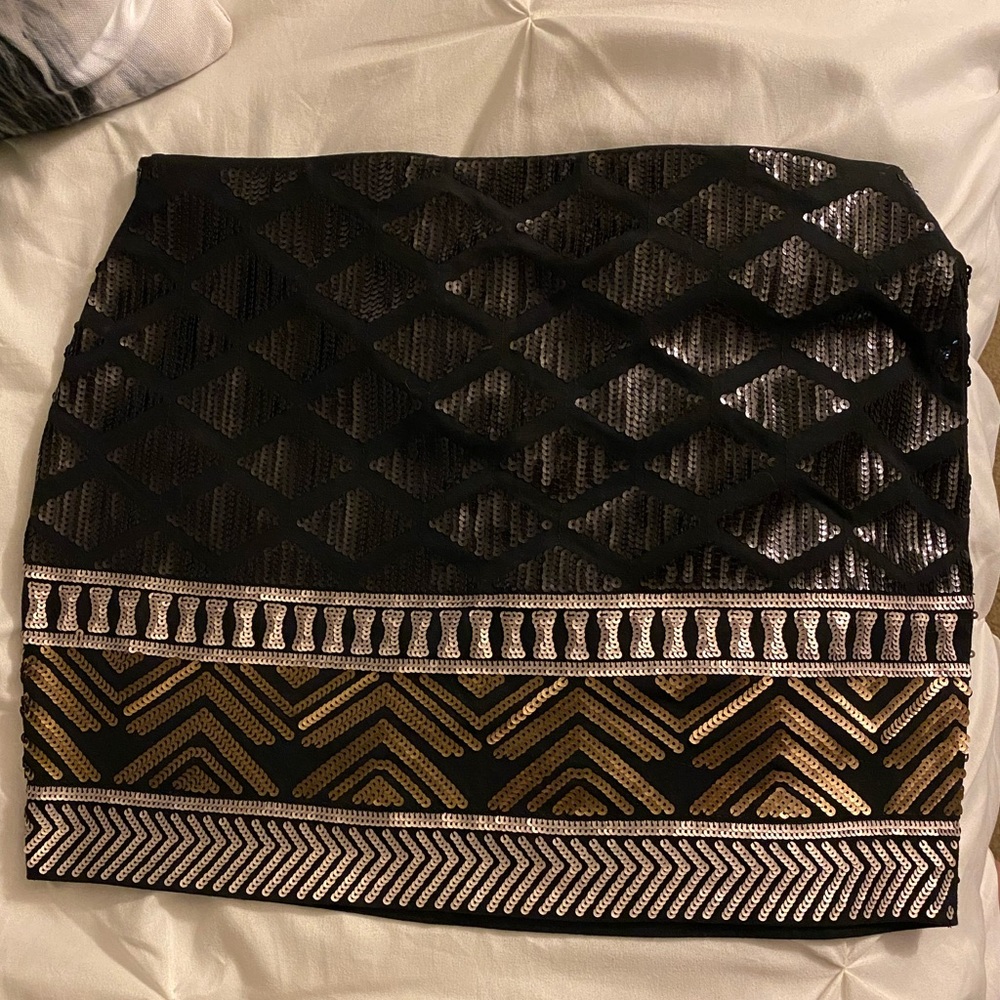 Express sequin skirt NWT